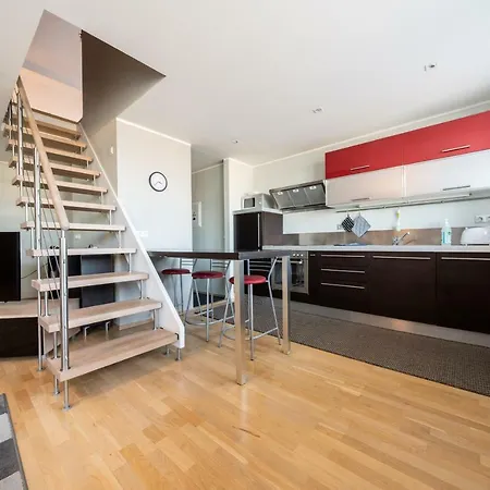 Best - Luxury Central